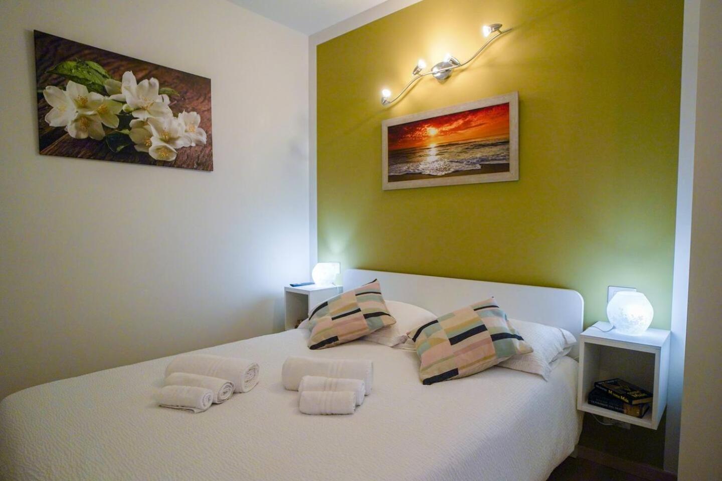 Gelsomino Suite Leonardo Academy, Mxp & Laghi Sesto Calende Ngoại thất bức ảnh
